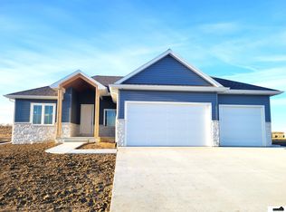 926 W El Alameda St, Lincoln, NE 68523