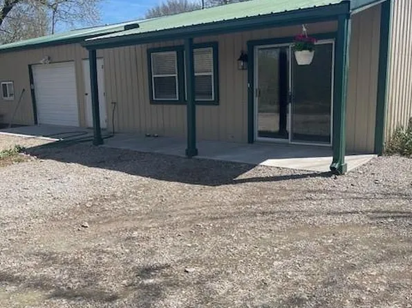 1195 S 220th St, Pittsburg, KS 66762