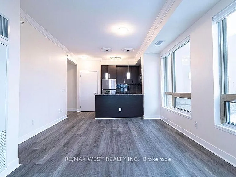 840 Queens Plate Dr #1402 — Photo 4