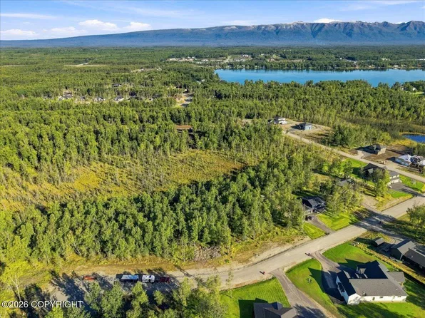 1771 S Corwin Ln, Wasilla, AK 99654