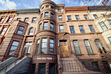 Rented by Meller Maayan S