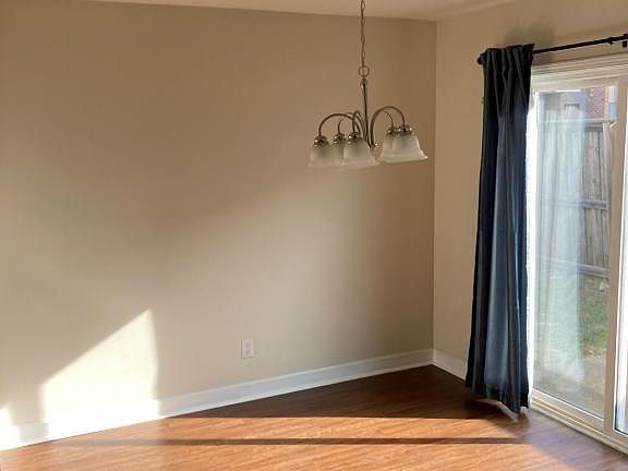 3rd image of 1619C Gregg Ave