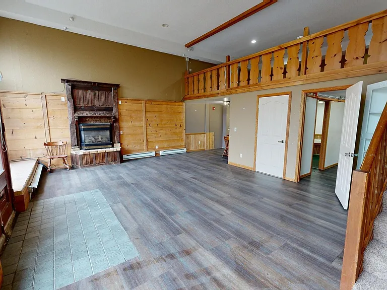 545 Pacific Ave SW — Photo 9