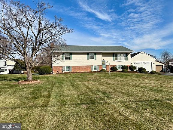 3rd image of 1909 Nelson Mill Rd