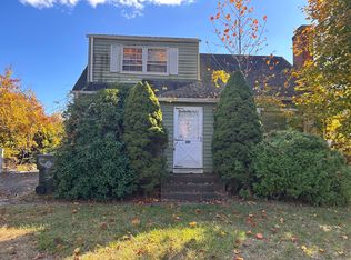 441 Forest St, East Hartford, CT 06118