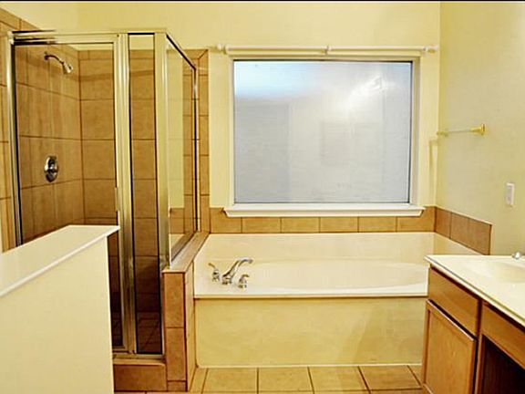 5th image of 7413 Birchmont Dr
