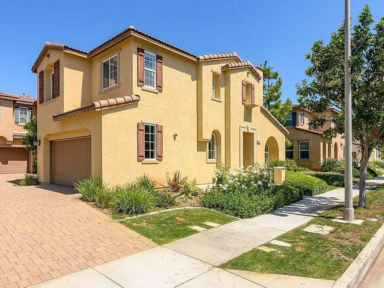 3558 Summit Trail Ct — Photo 1