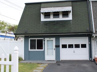 891 N Halstead St, Allentown, PA 18109