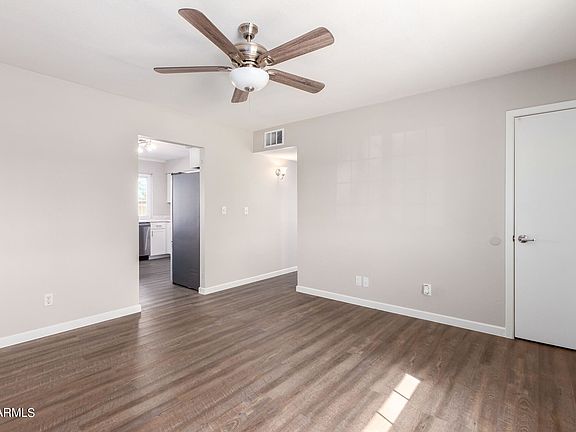 4th image of 13915 W Noble Cir