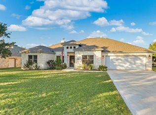 216 Enclave Drive, Kingsland, TX 78639