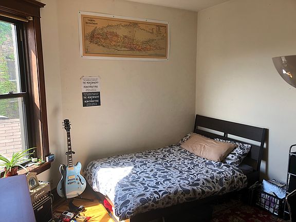 4th image of 3514 N Bosworth Ave #3