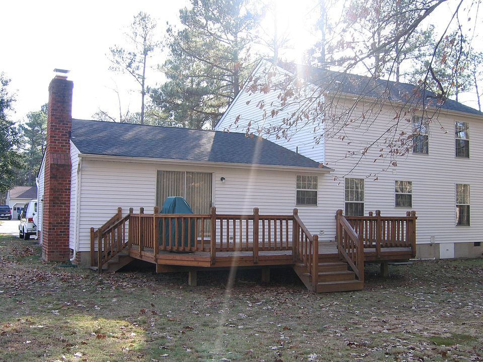 2nd image of 10004 Bush Ln