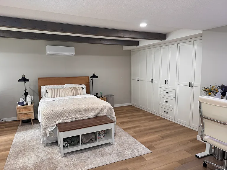 1033 Charlotte Ave — Photo 8