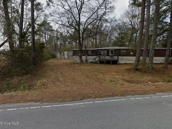 2065 Dawson Cabin Road, Jacksonville, NC 28540