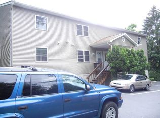111 E 5th St APT 3, East Stroudsburg, PA 18301