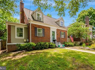 2914 6th St S, Arlington, VA 22204