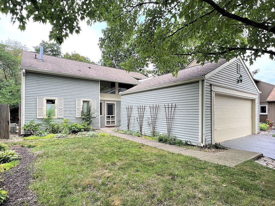 1st image of 858 Woodcross Ct