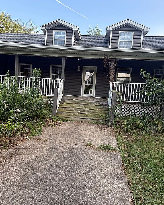 1st image of 3074 Cole Hollow Rd