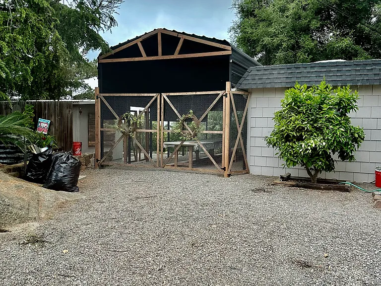 720 Sky Mountain Ln — Photo 6