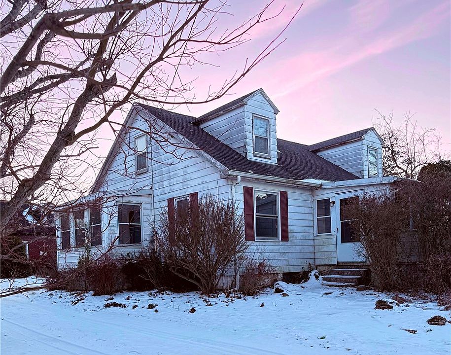 1st image of 13 Kernisky Ln