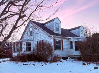 13 Kernisky Ln, West Middlesex, PA 16159