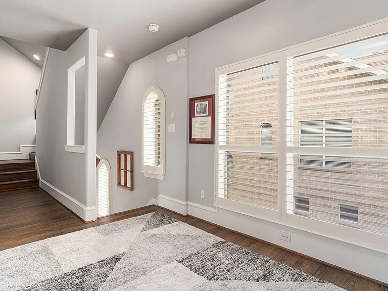 3rd floor loft