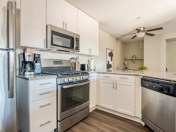 5th image of 4795 S Moorpark Ave #21