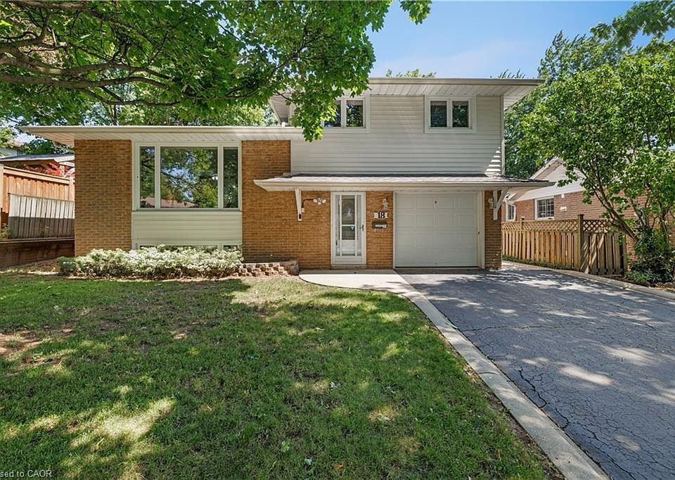 1st image of 18 Osborne Cres