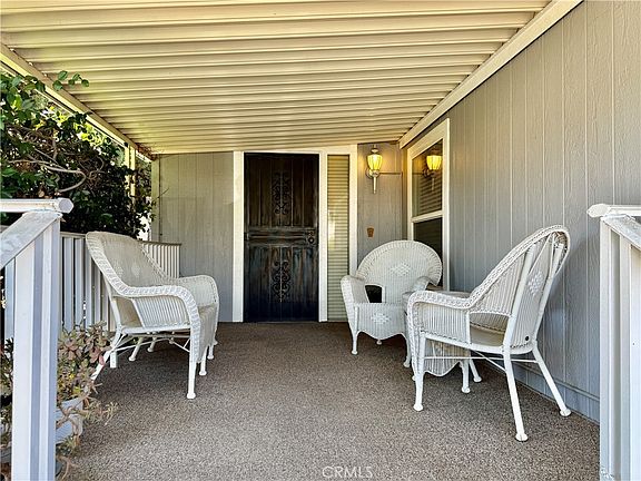 3rd image of 1456 E Philadelphia Ave #186