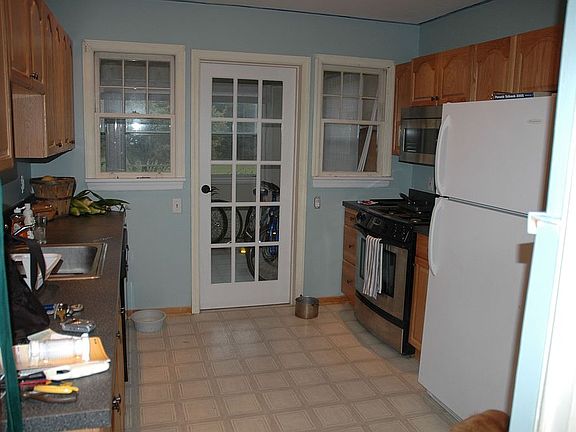 Kitchen to Sunroom
