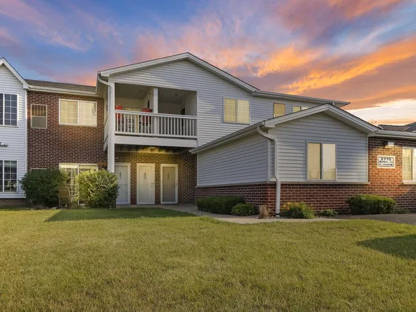 2775 11th PLACE #805, Kenosha, WI 53140