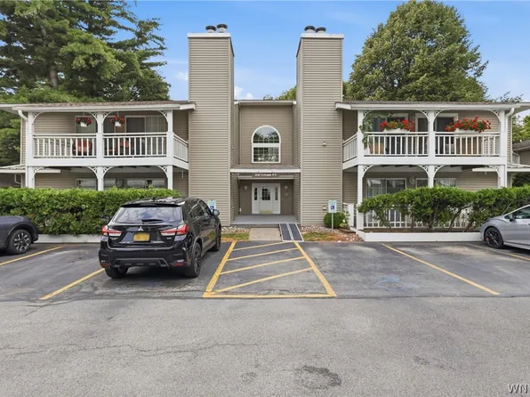 1240 Youngs Rd Unit G, Williamsville, NY 14221