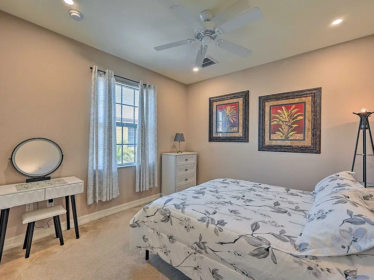 Bedroom