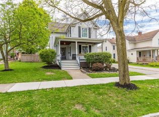 125 W Gibson St, Canandaigua, NY 14424