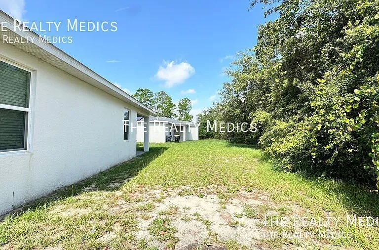 239 Hibiscus Ln — Photo 47
