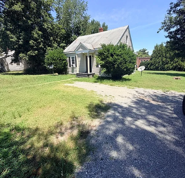 306 Saint Claire Ln — Photo 8