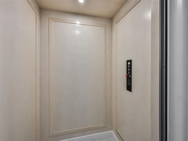 2816 Corrine St #2 — Photo 15