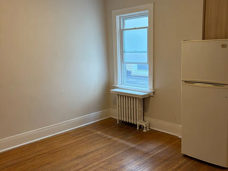 559A Mount Pleasant Rd — Photo 21