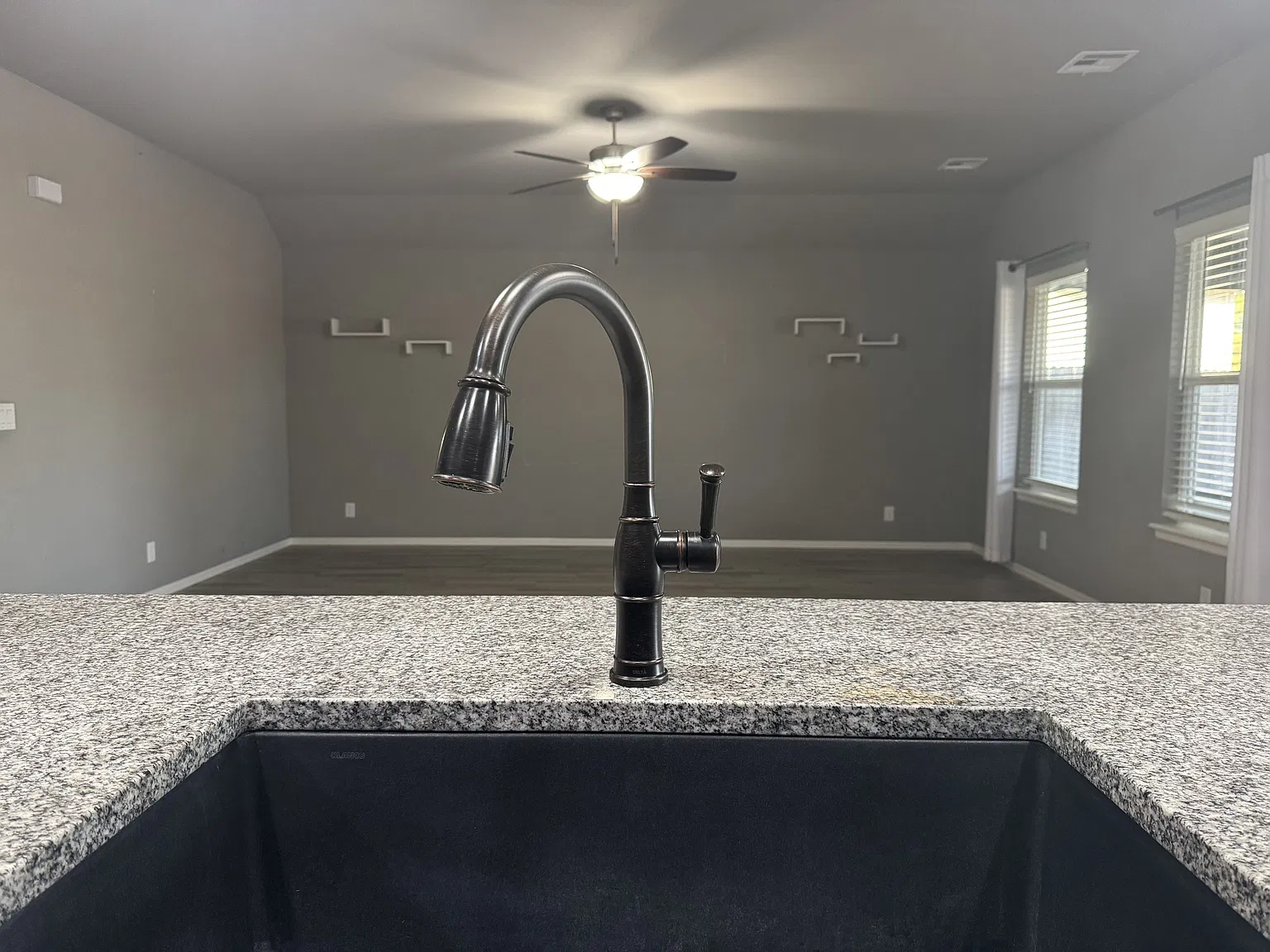 7413 South Hemlock Avenue - 1 — Photo 3