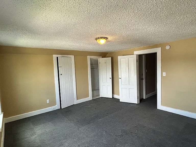 55 Liberty St — Photo 27