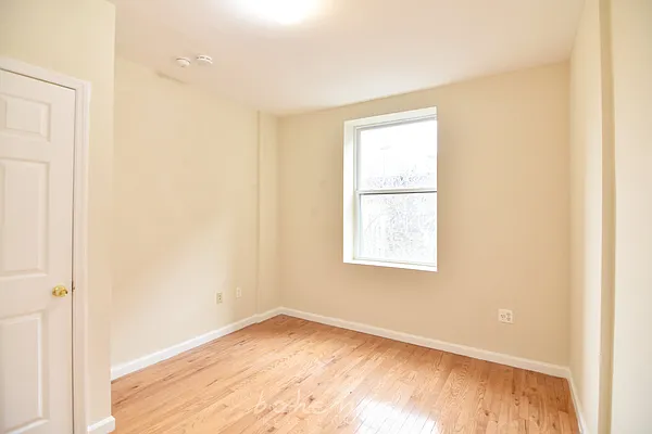 Rented by Bohemia Realty Group | media 14