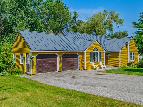 129 Rainbow Farm Road Road, Yarmouth, ME 04096