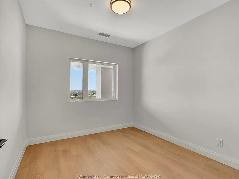 4400 Laurier Pkwy #525 — Photo 13