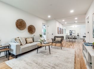 1431 Carson St, Dallas, TX 75216