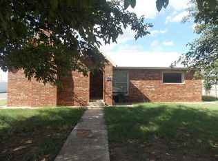 712 5th St, Abernathy, TX 79311