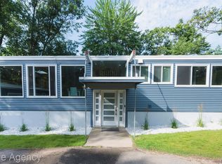 7305 Scenic Ridge Dr, Clarkston, MI 48346