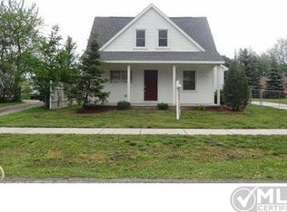 32524 John Hauk St, Garden City, MI 48135