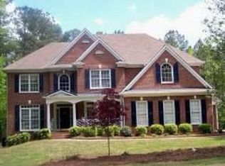 160 Oak Shadow Way, Fayetteville, GA