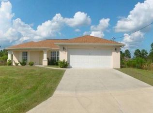 2914 45th St W, Lehigh Acres, FL 33971