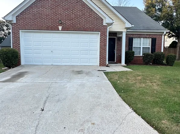 4194 Wesley Hall Ln, Decatur, GA 30035